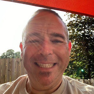 Meet your Posher, Joel